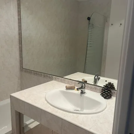 Appartement Parc Exflora With Parking, 2br